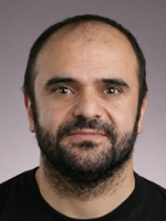Picture of Sonmez Sahutoglu